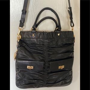 Alexis Hudson messenger or carry bag
